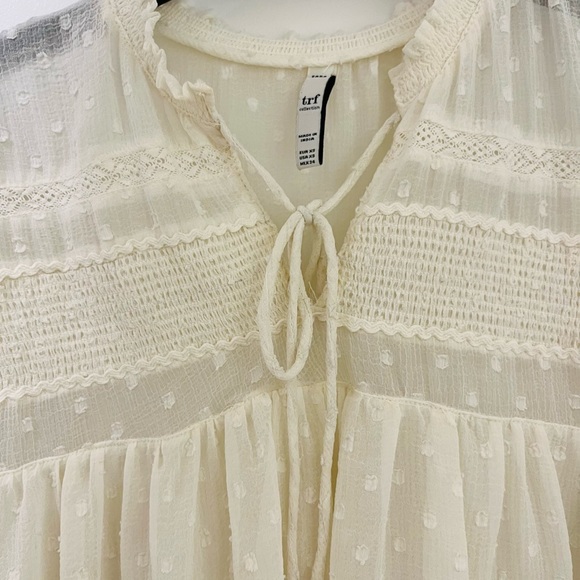 Off white blouse size XS - Picture 2 of 10